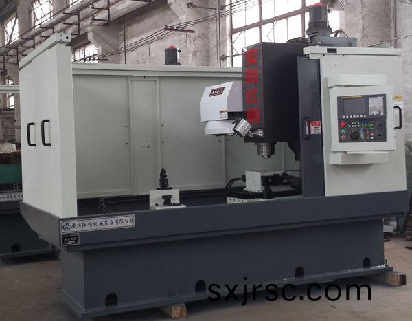 前(qian)軸鎖銷孔(kong)專用(yong)加(jia)工