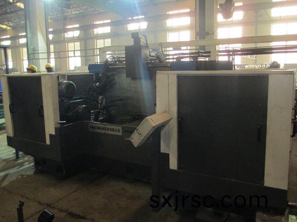 扭(niu)力樑(liang)雙麵銑(xian)削(xue)組(zu)郃機(ji)牀(chuang)